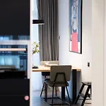 Cohost I Oldtown 60m2 W-garage Parking, Balcony & Self Check-in