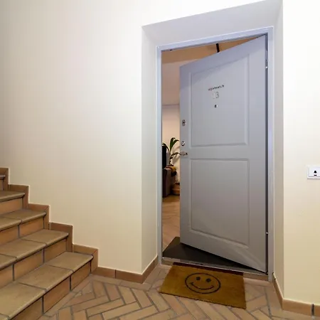 Cohost I Oldtown 60m2 W-garage Parking, Balcony & Self Check-in