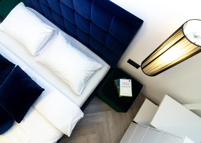 Cohost I Oldtown 60m2 W-garage Parking, Balcony & Self Check-in *