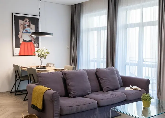 Cohost I Oldtown 60m2 W-garage Parking, Balcony & Self Check-in Lejlighed *