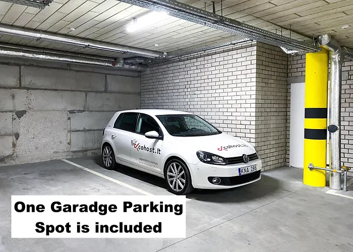 Cohost I Oldtown 60m2 W-garage Parking, Balcony & Self Check-in Vilnius