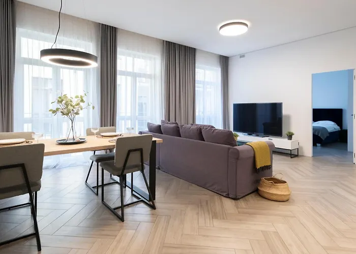 Cohost I Oldtown 60m2 W-garage Parking, Balcony & Self Check-in